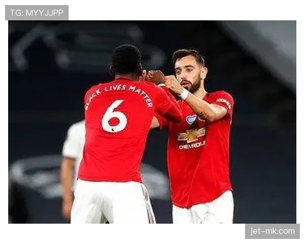 曼联砸重金引援却战绩持续下滑,引援策略与球队适配性是否存疑?