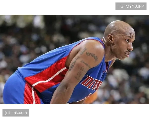 比卢普斯精准组织助攻率提升显著，带动球队攻防转换效率加强